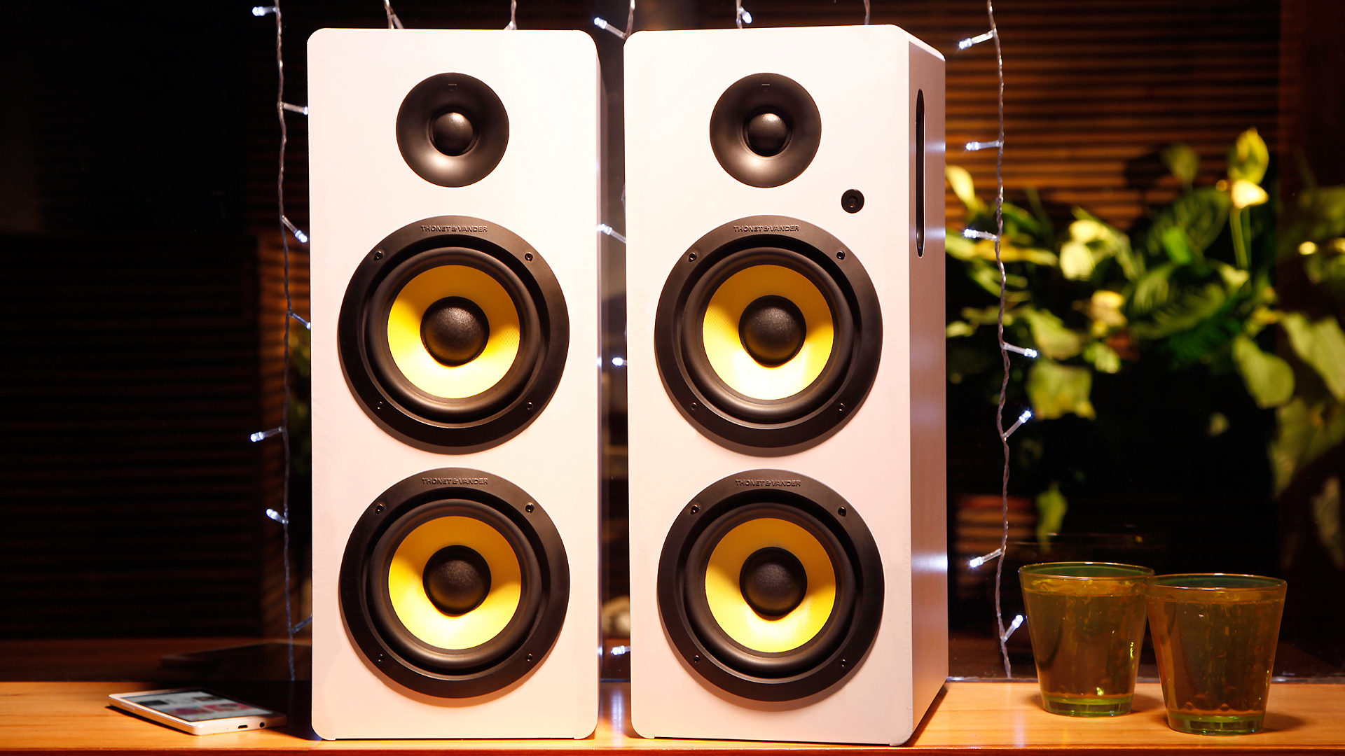 CÁC LOẠI LOA THONET & VANDER BOOKSHELF PHÙ HỢP CHO KHÔNG GIAN GIA ĐÌNH