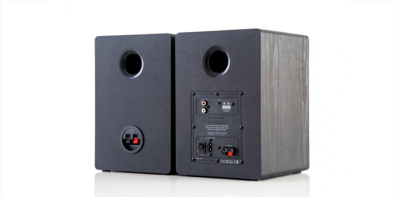 THONET & VANDER | ÂM THANH ĐẾN TỪ NƯỚC ĐỨC